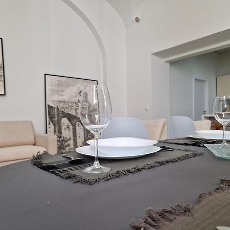 Casa Do Leao Apartment เอโวรา ภายนอก รูปภาพ